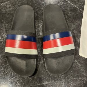 Gucci Pursuit Pool Slides